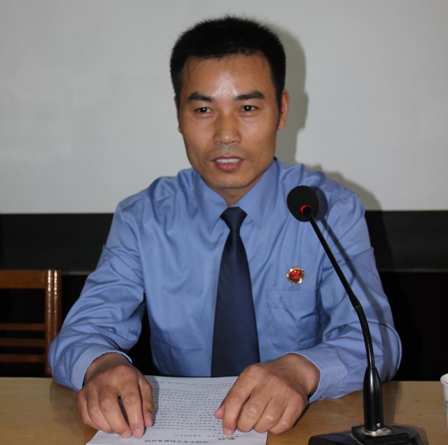 多宝·duobao官方网站-登录入口召开法制安全教育报告会