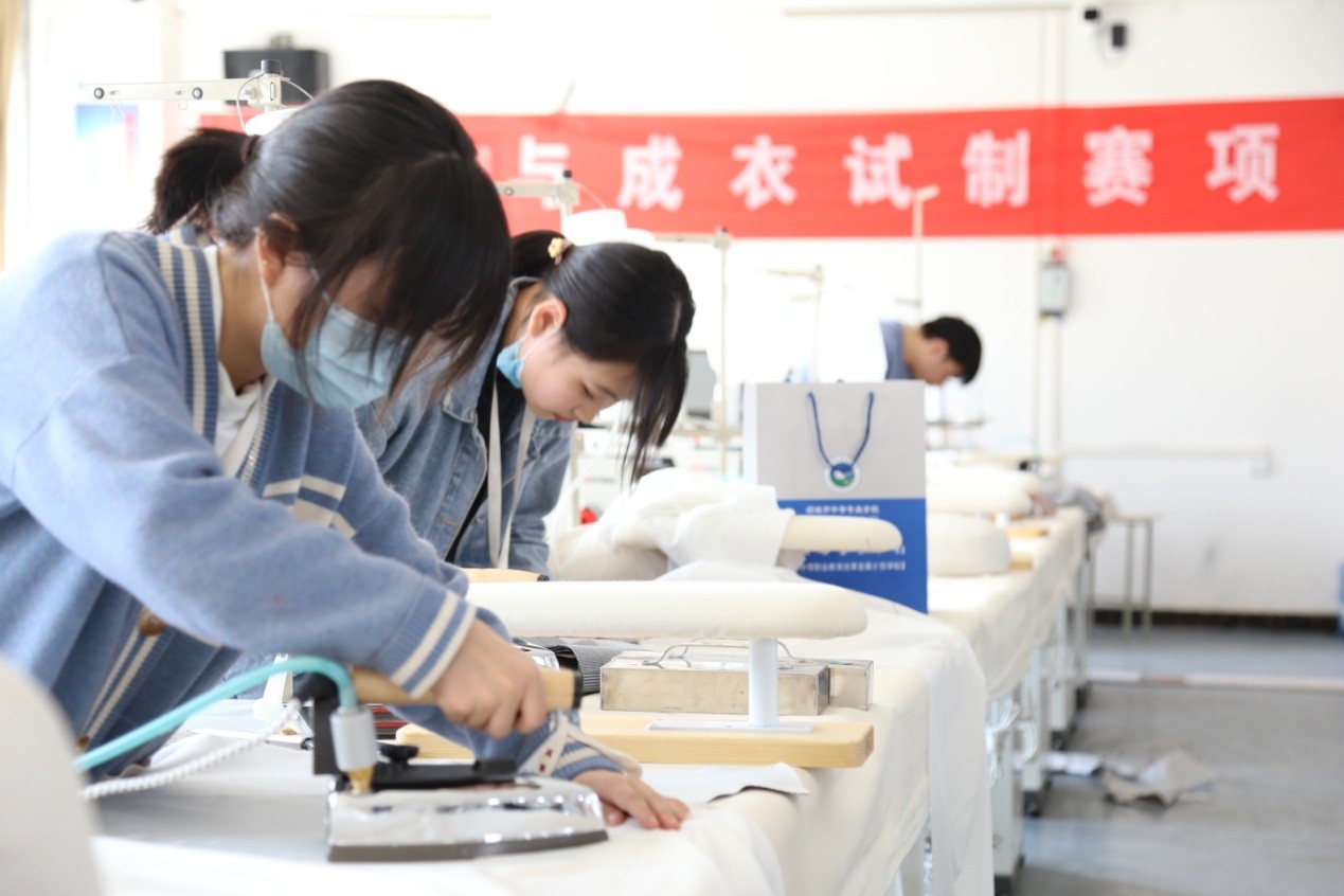 2020年河南省中等职业教育技能大赛 多宝·duobao官方网站-登录入口赛点“服装设计与工艺”赛项取得圆满成功